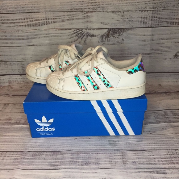 adidas superstar leopard sneaker